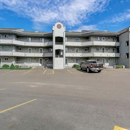 Brown Family Condo For Families Golf Trips And Girls Getaways Wisconsin Dells Buitenkant foto