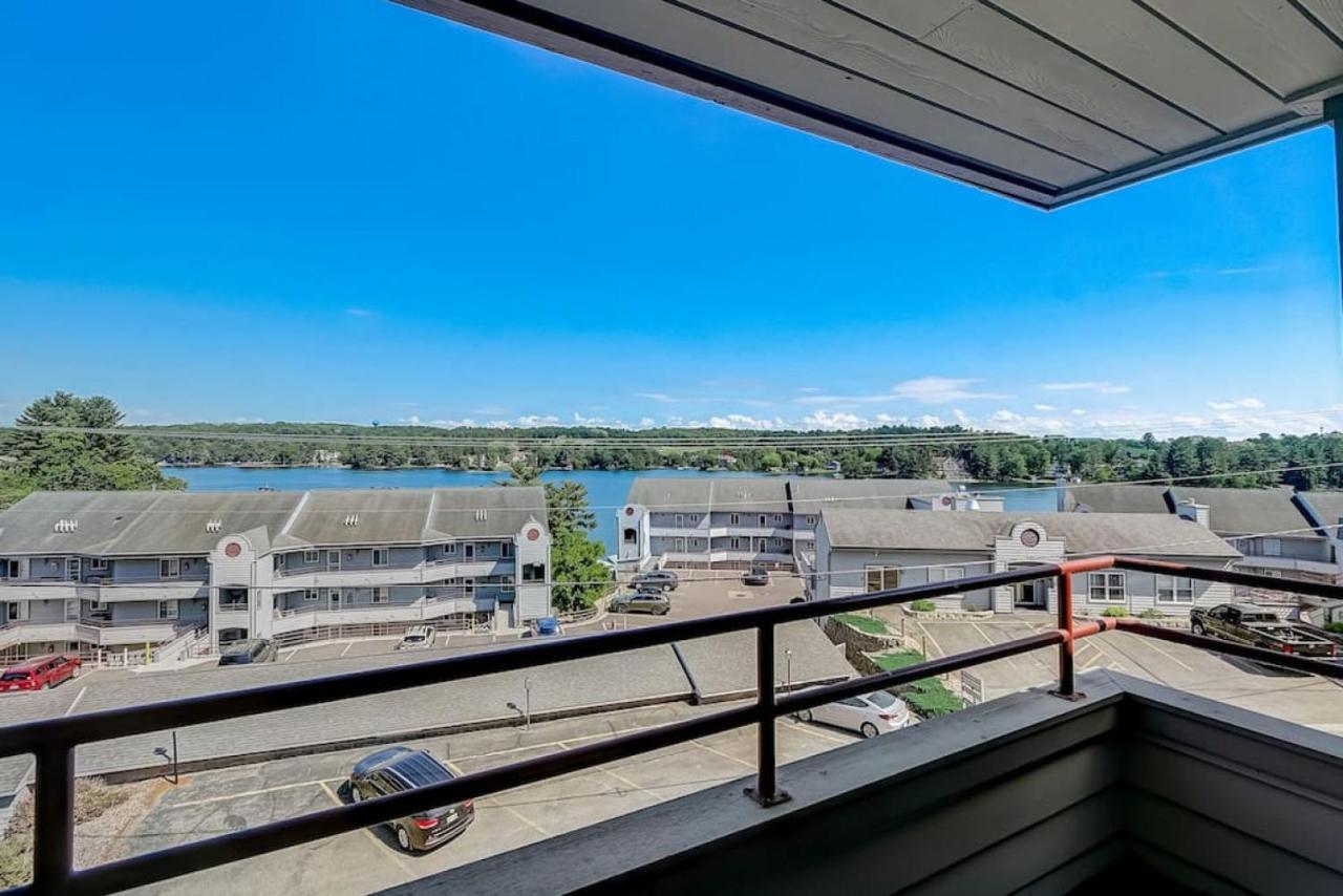Brown Family Condo For Families Golf Trips And Girls Getaways Wisconsin Dells Buitenkant foto